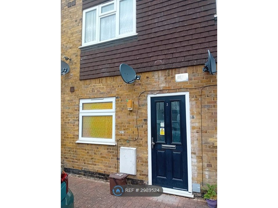 Property photo 2 of 5