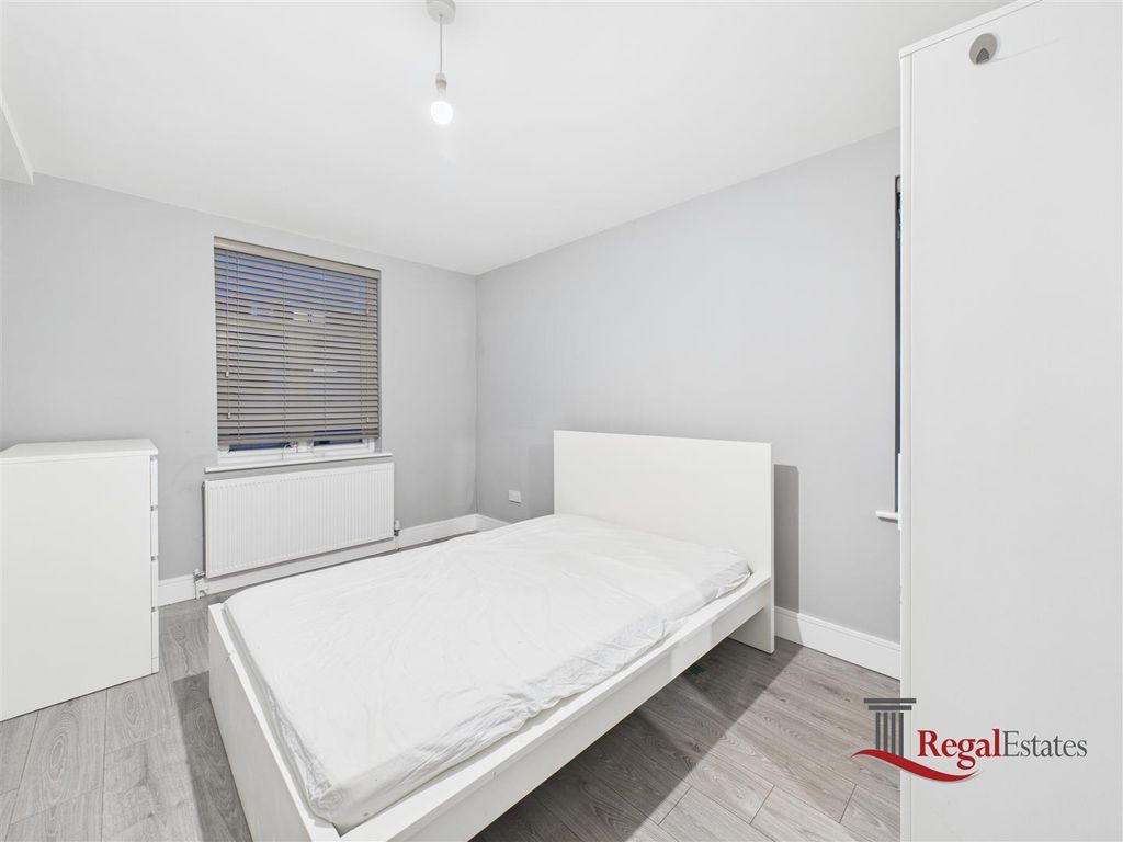 Property photo 1 of 5 Cam02489G0-Pr0249-Still001.Jpg