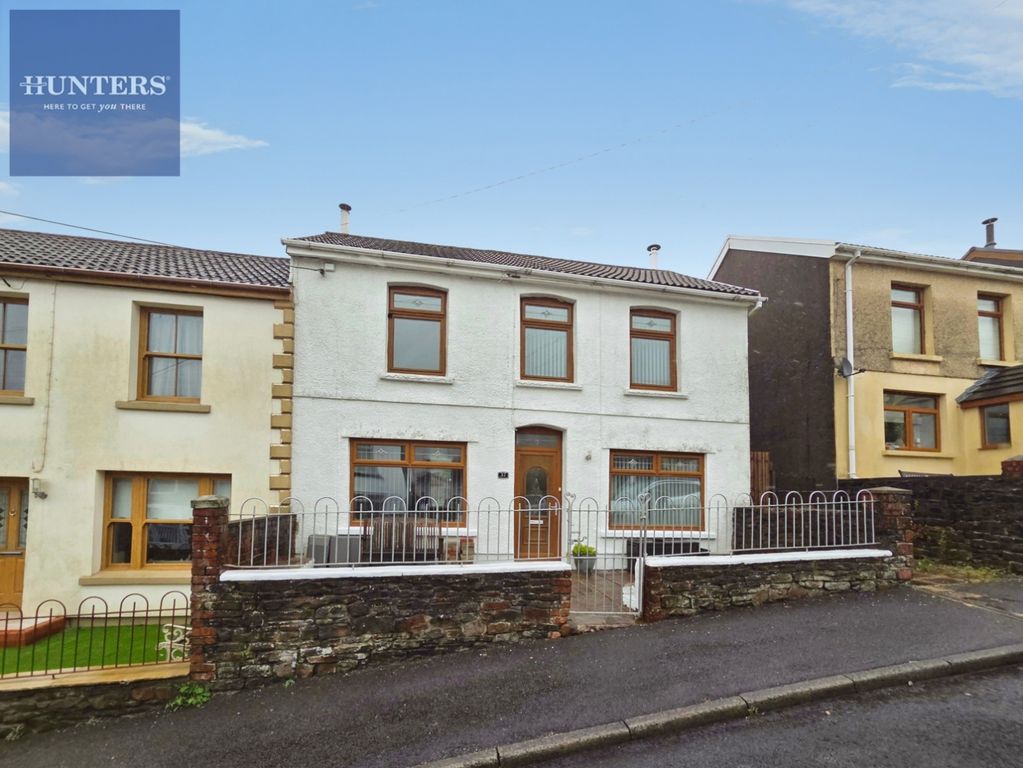 Property photo 1 of 18 Pbox-Img.Jpg