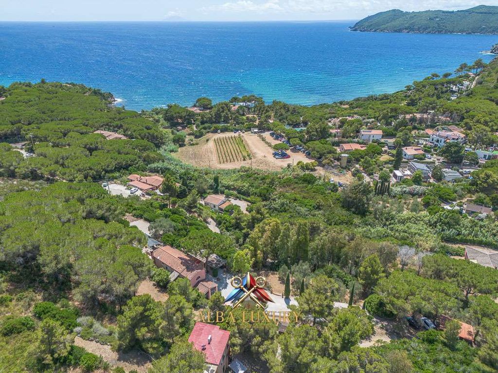 Property photo 2 of 49