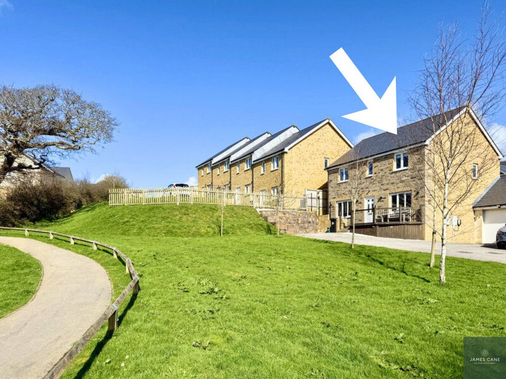 Property photo 1 of 25