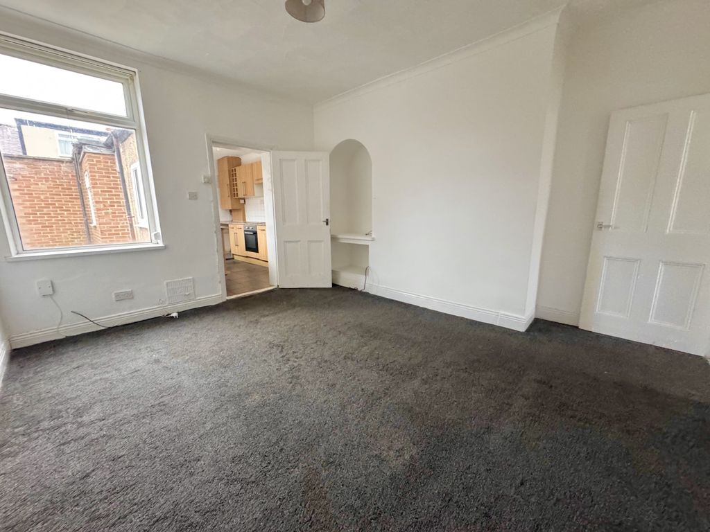 Property photo 3 of 13 Img_3879