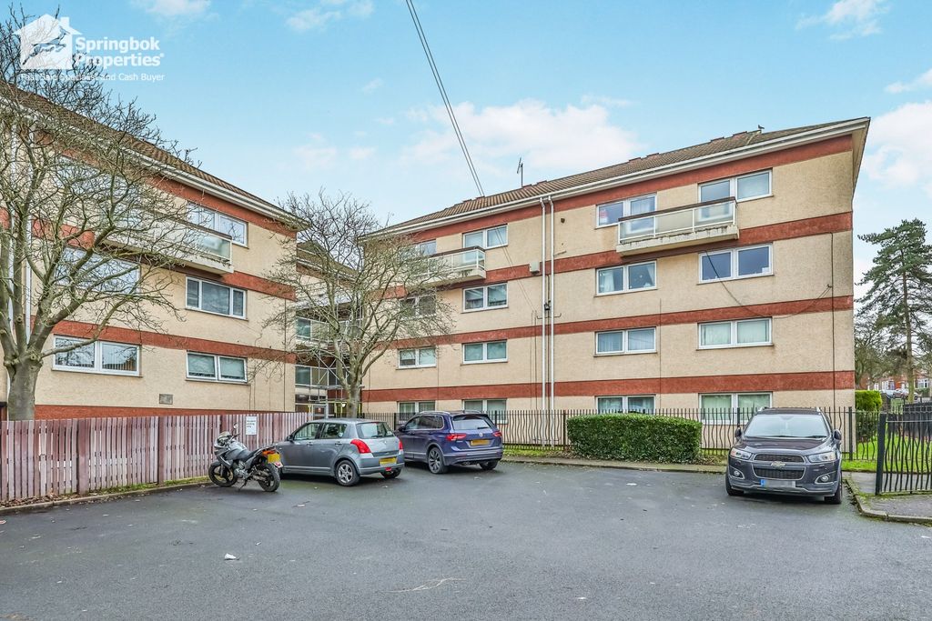 Property photo 1 of 8 Front View