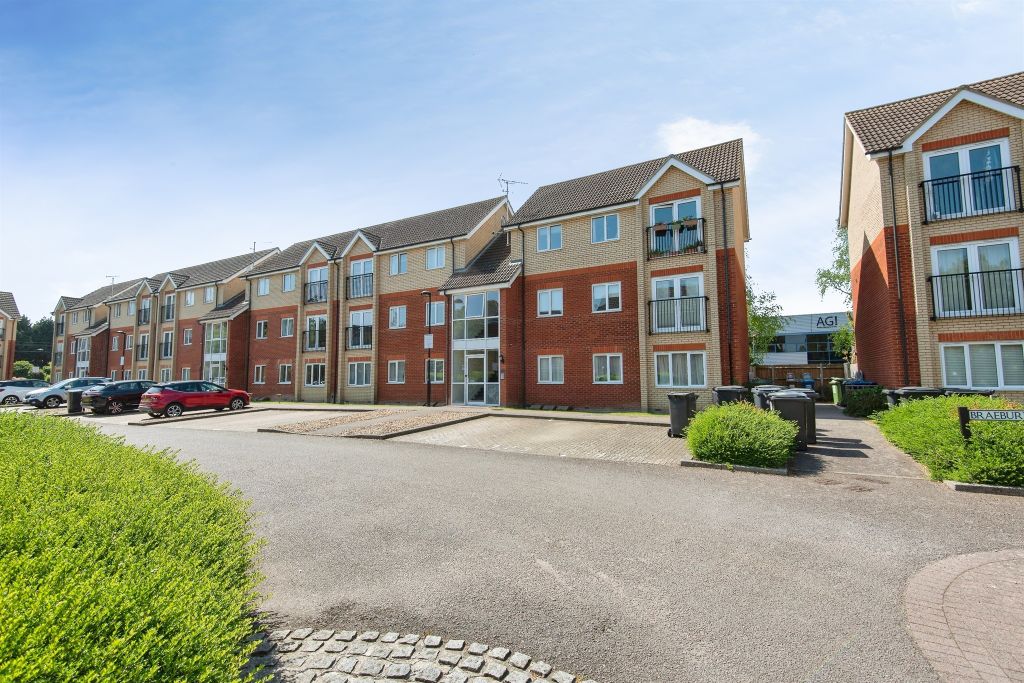 Property photo 1 of 12