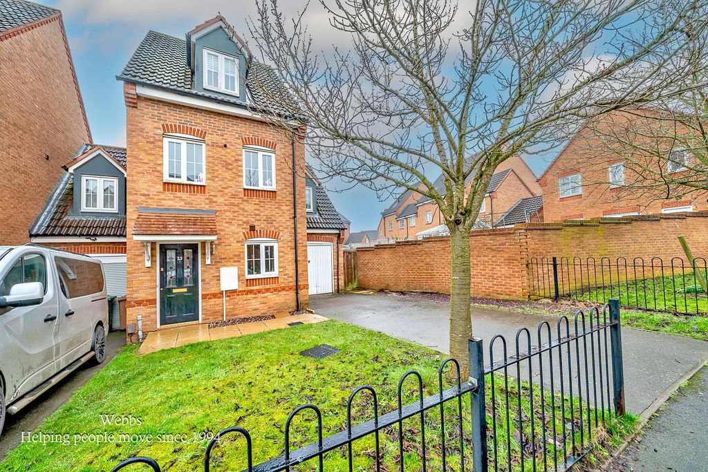 Property photo 3 of 26 Webbs-3.Jpg