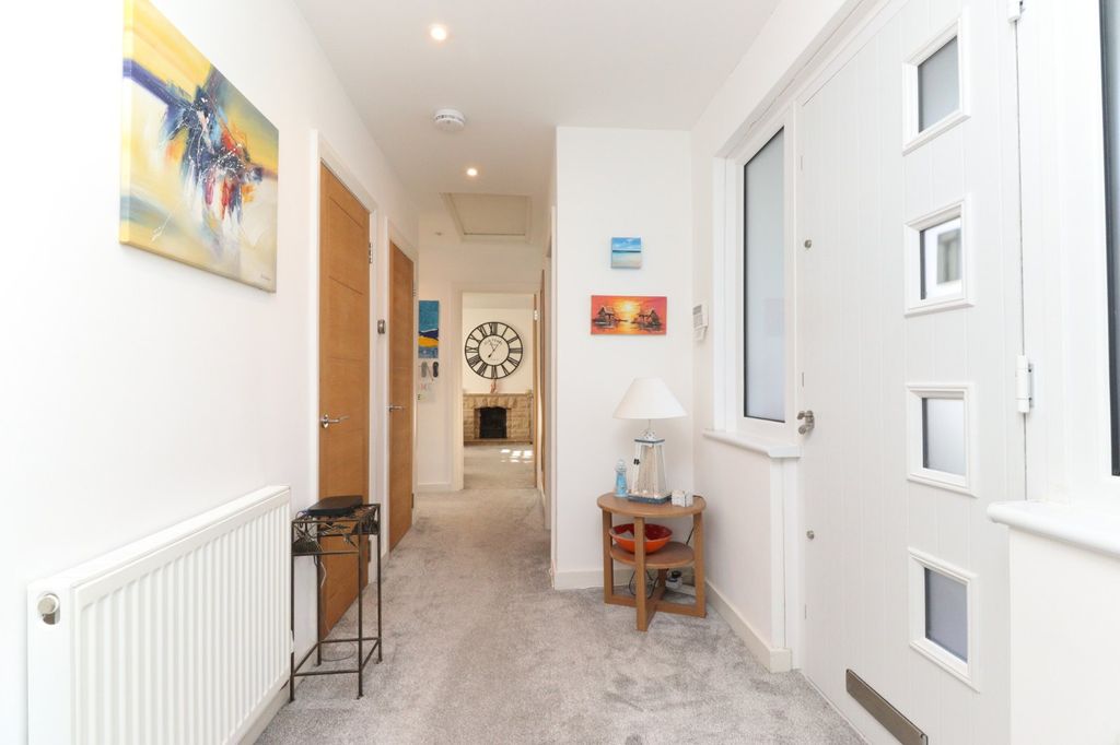 Property photo 2 of 15 Picture 2