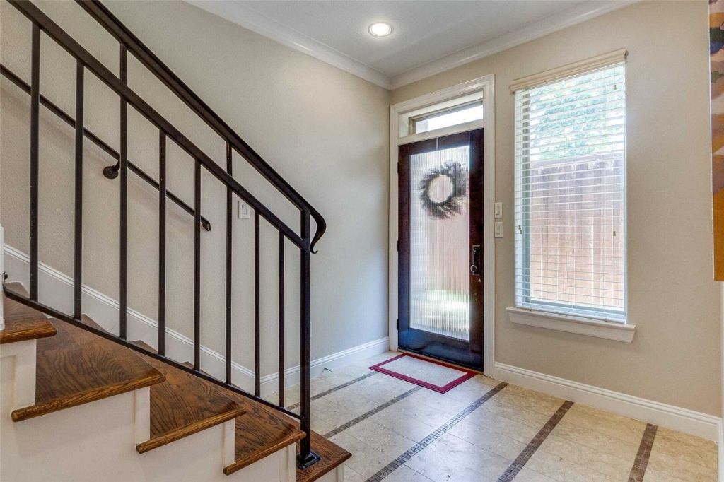 Property photo 3 of 25 <Alttext/>