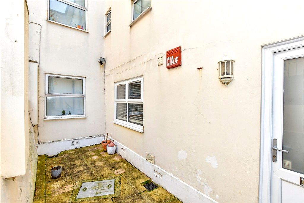 Property photo 2 of 9 External Lifestyle Photograph