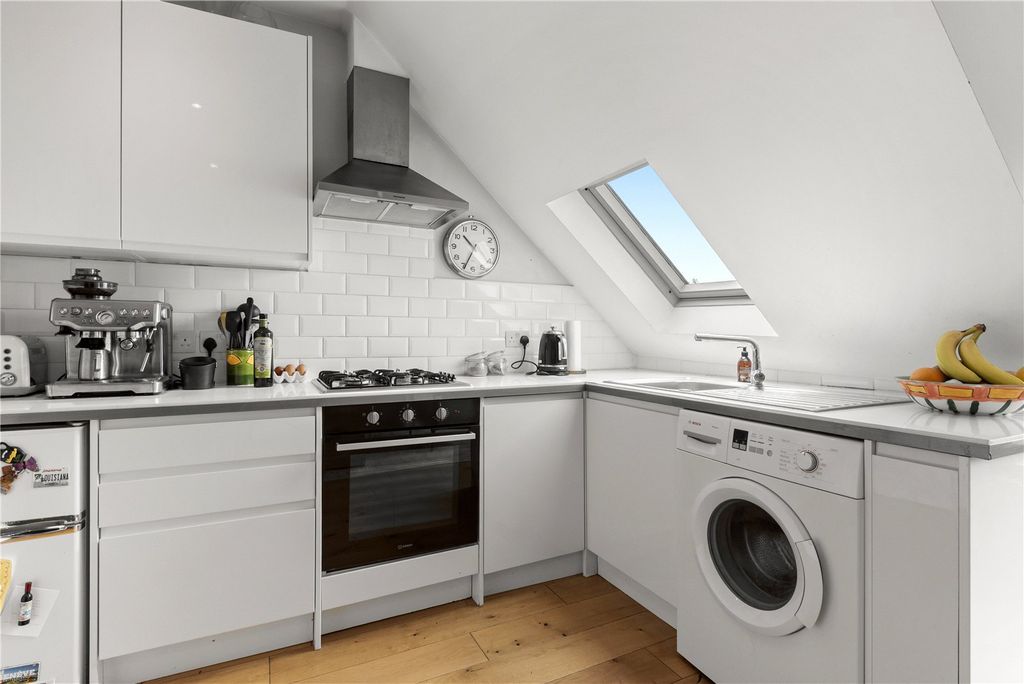 Property photo 1 of 16 Picture No. 09
