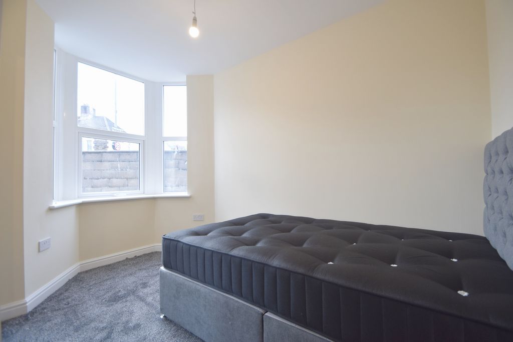 Property photo 3 of 7 Photo 3