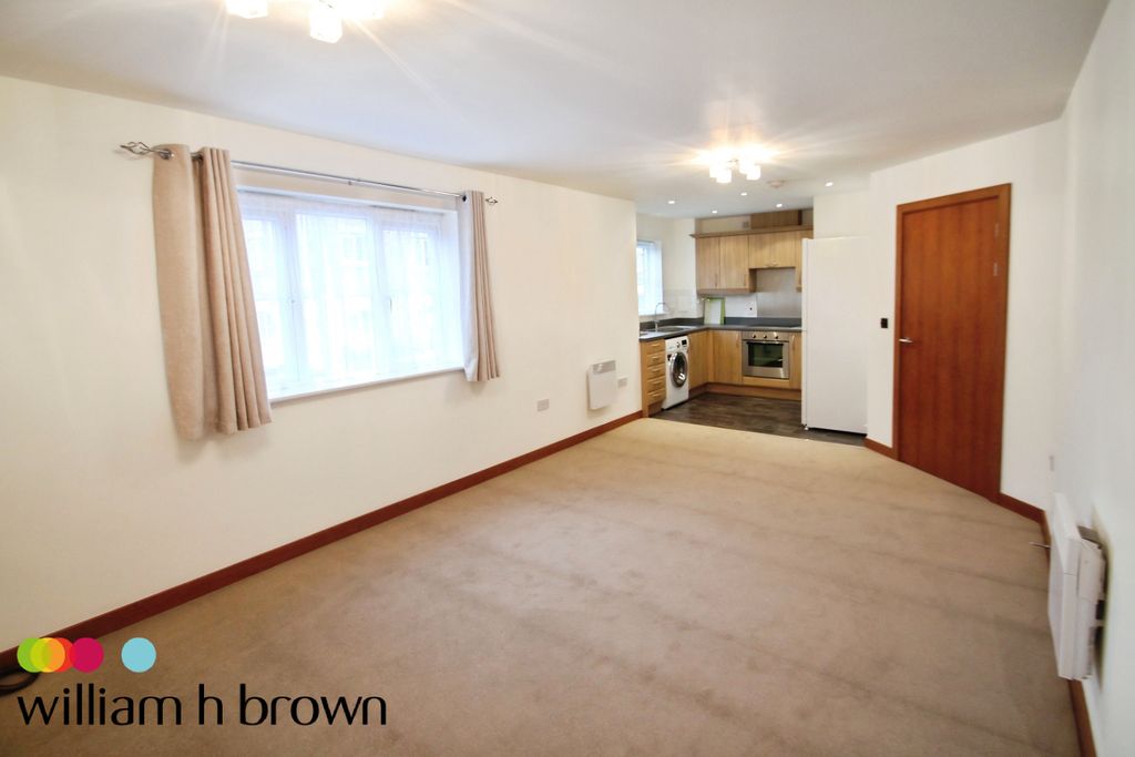 Property photo 3 of 7 Image