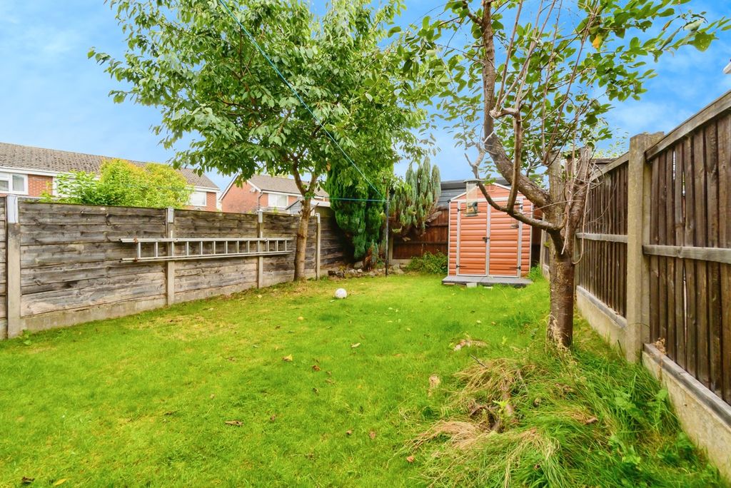 Property photo 2 of 16 Photo