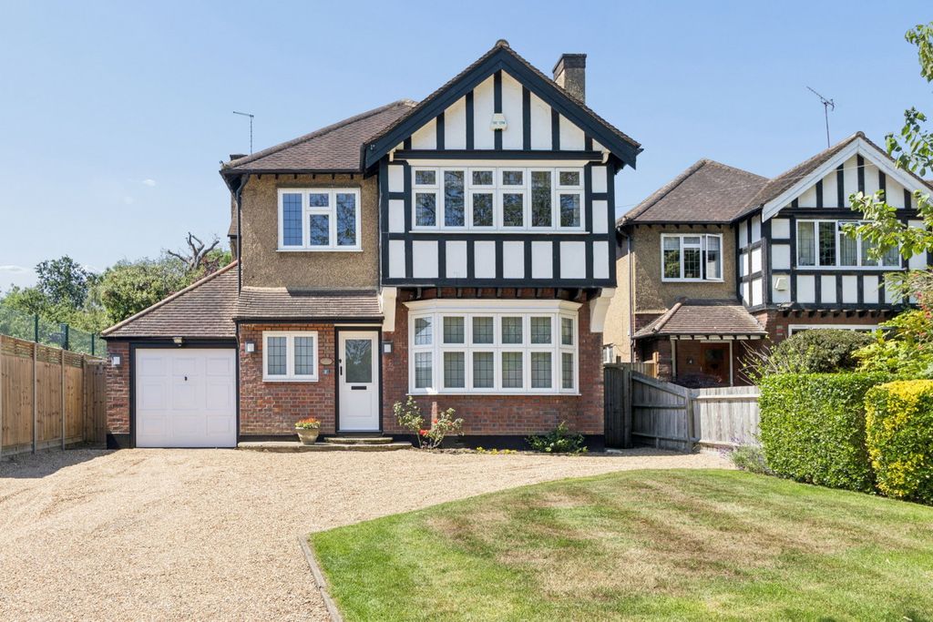 Property photo 1 of 18