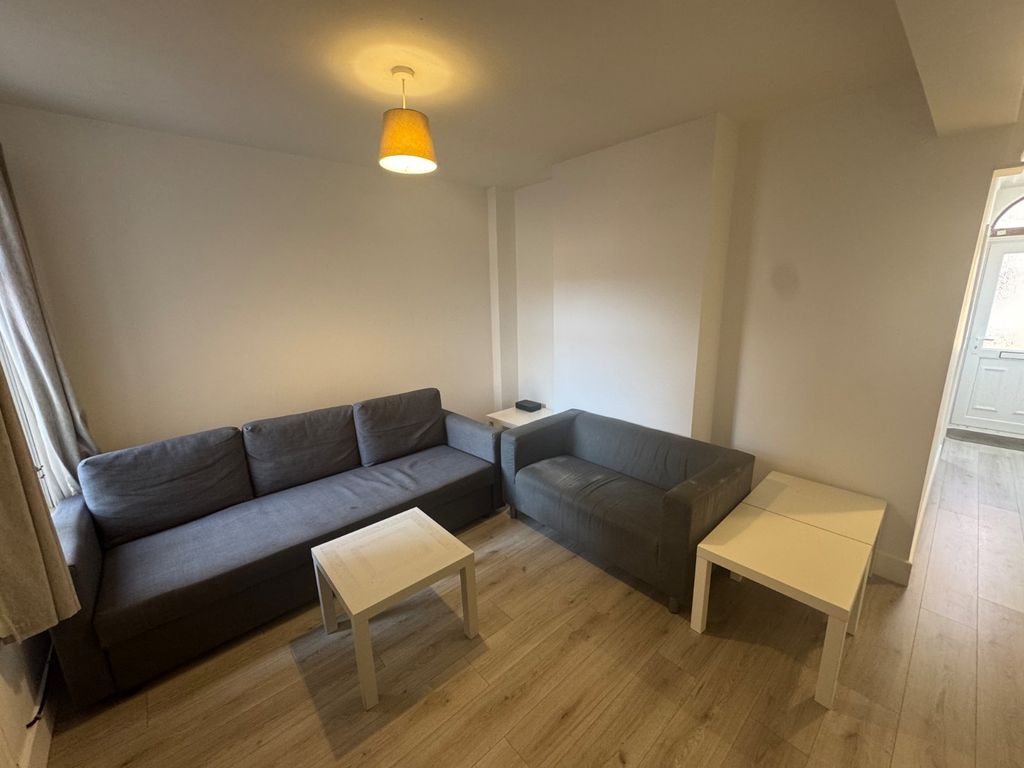 Property photo 3 of 9 Picture No. 07