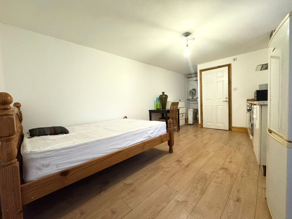 Property photo 1 of 2 Photo-2026-01-13-16-19-52