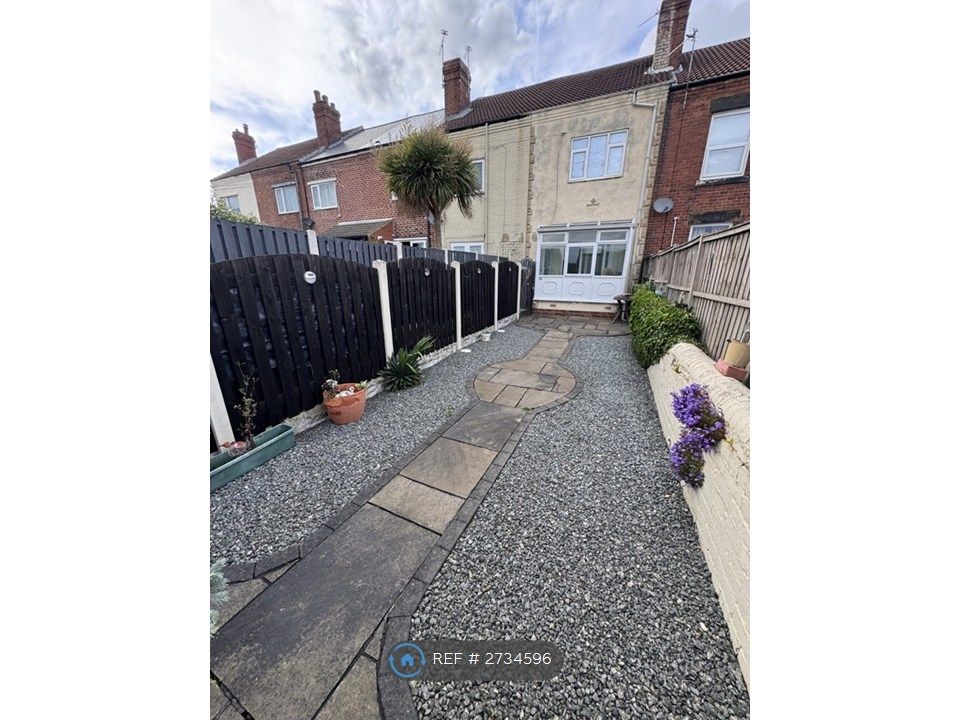 Property photo 1 of 23 Front Garden