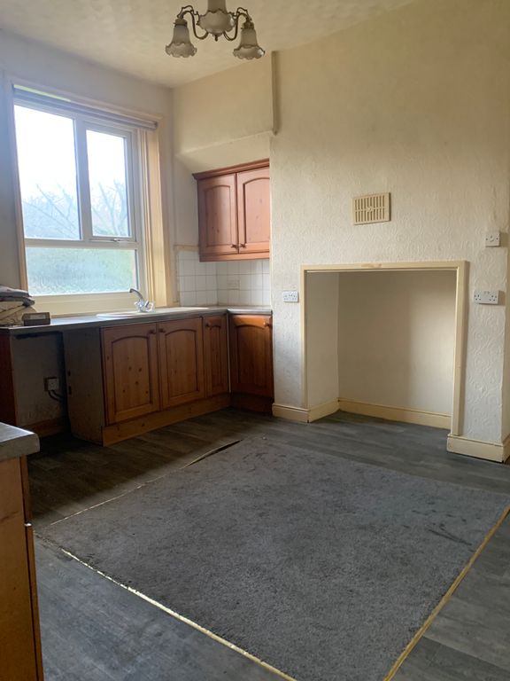 Property photo 3 of 11 Property