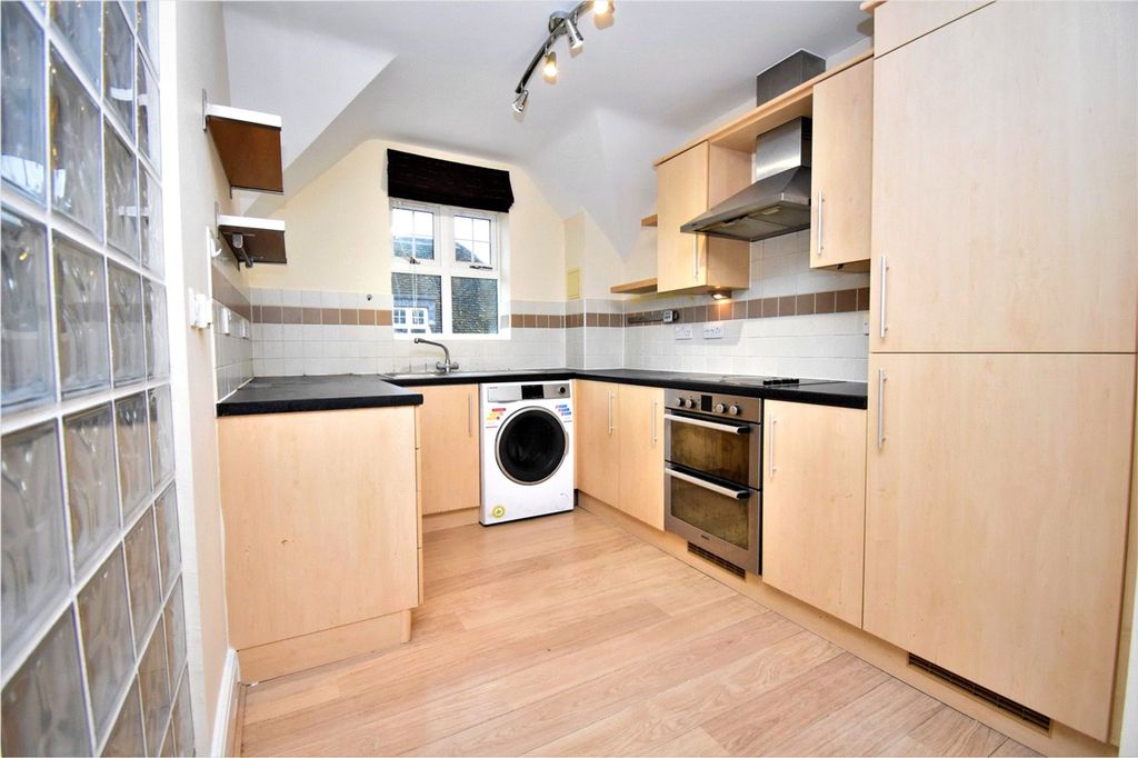 Property photo 2 of 8 Picture No. 02