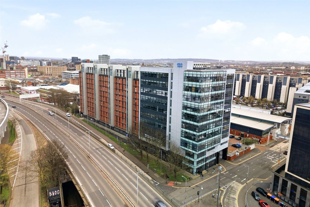 Property photo 1 of 12 External