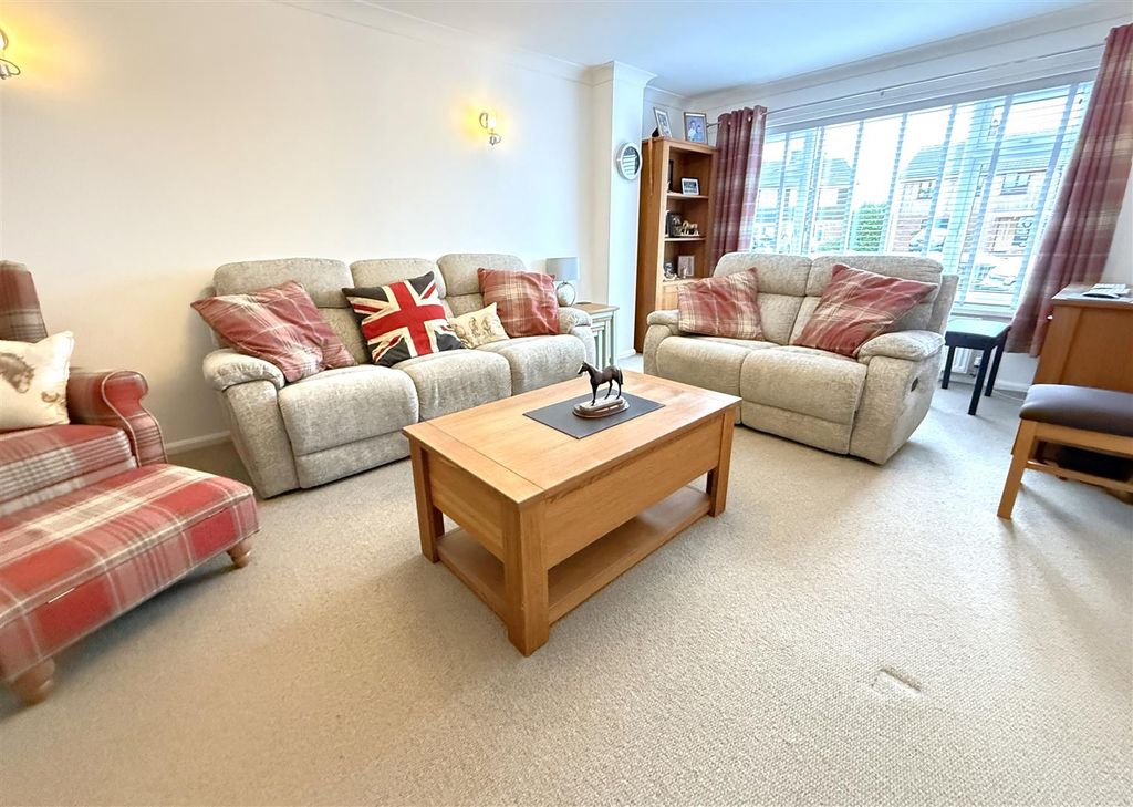 Property photo 3 of 22