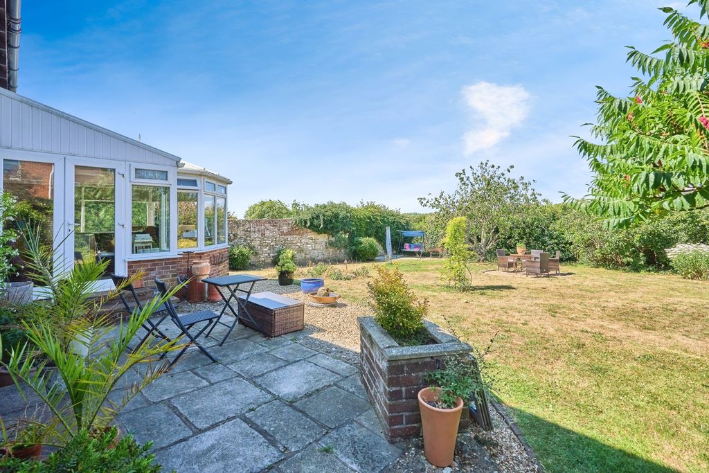 Property photo 3 of 25 Rear Garden