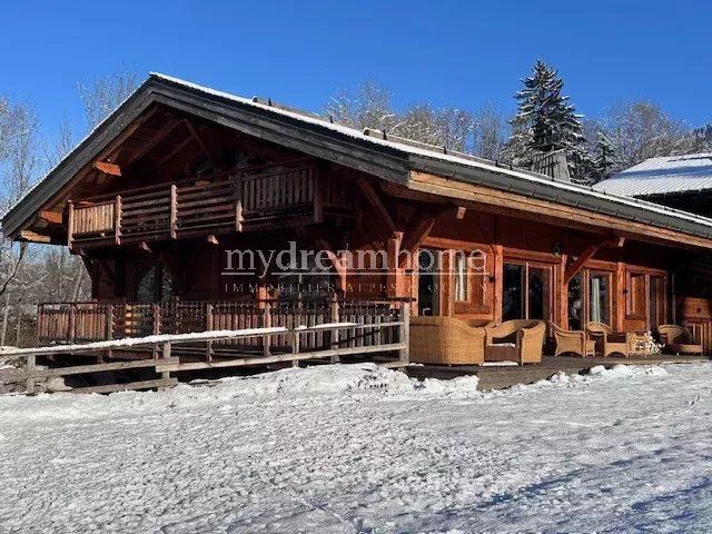Property photo 1 of 32