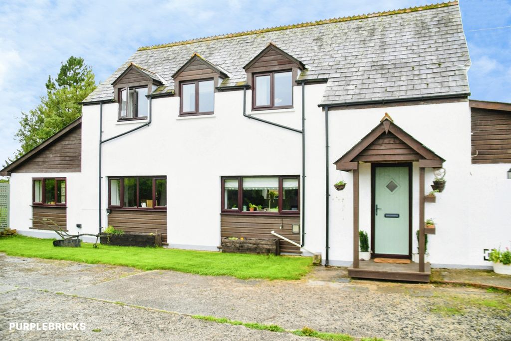 Property photo 1 of 33