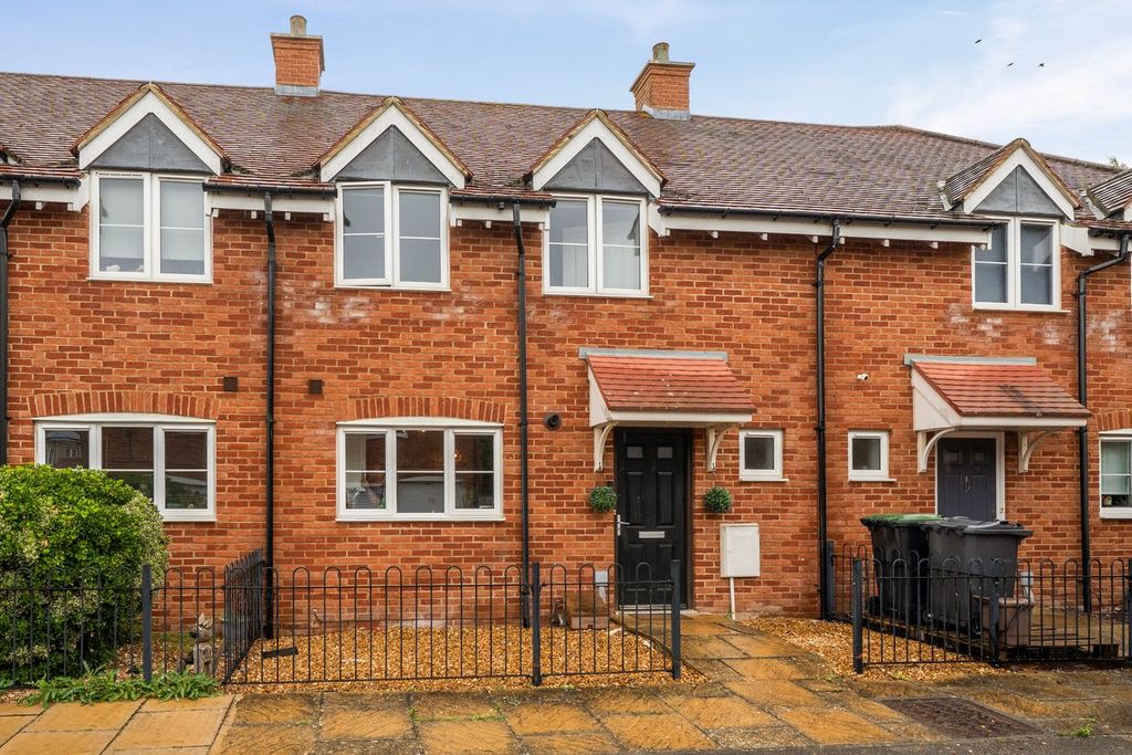 Property photo 1 of 23