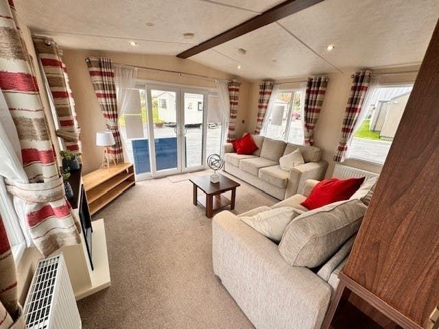 Property photo 1 of 7 - Victory Grovewood For Sale