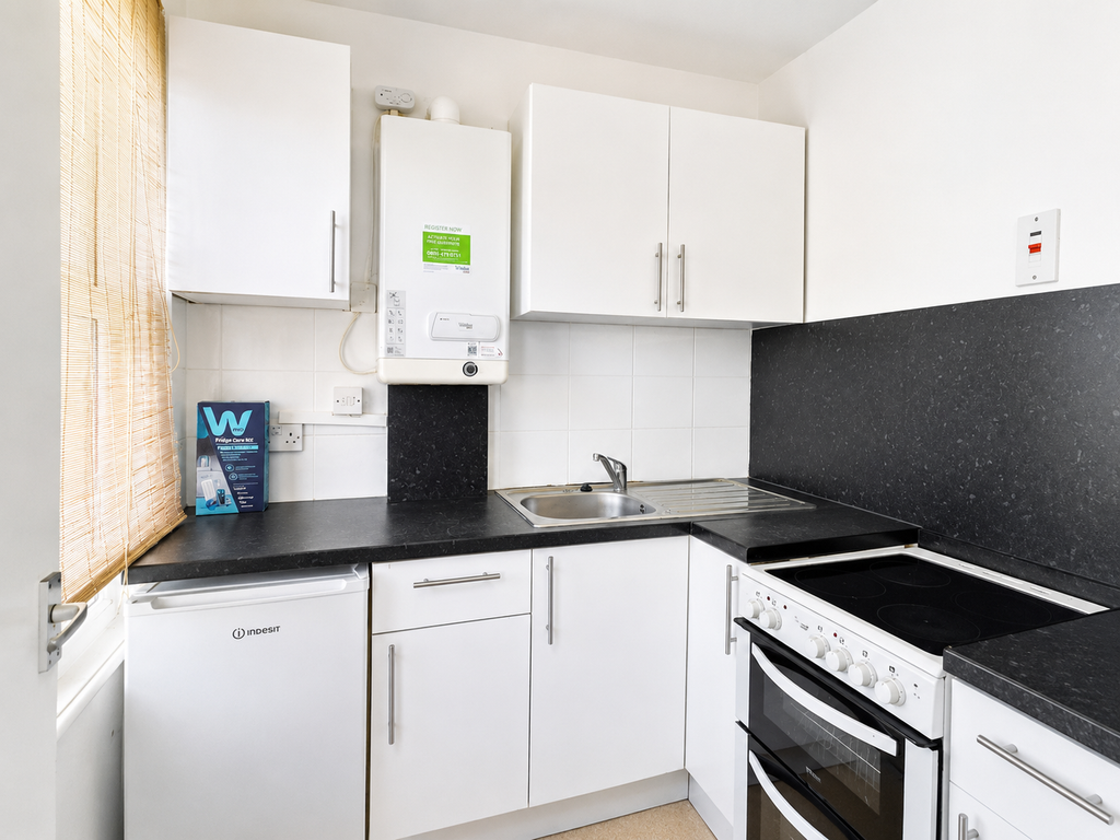 Property photo 3 of 7 1358D0A5-6Faf-4A7C-870C-7839744A86F7 (002)