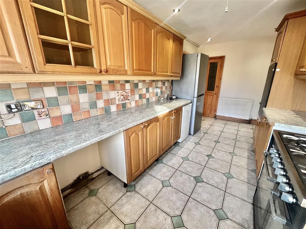 Property photo 2 of 17 Image