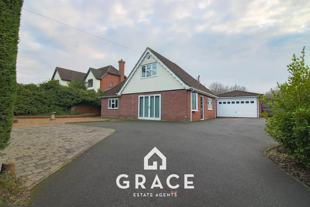 House in East Suffolk, Warren Heath, Purdis Farm - View 3