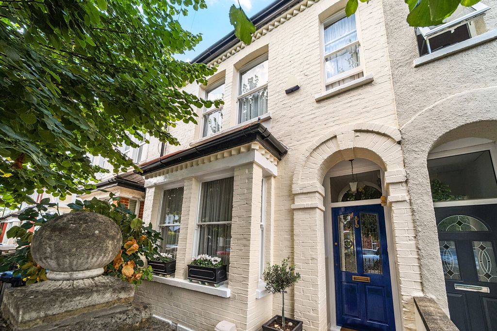 Property photo 1 of 14 1-6A97F53124ce1-1...