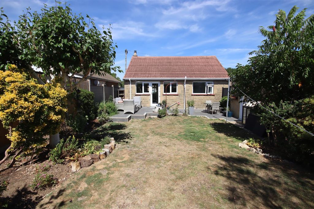 Property photo 2 of 19 Img_9065.Jpg