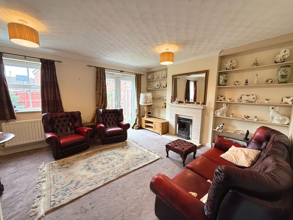 Property photo 2 of 19