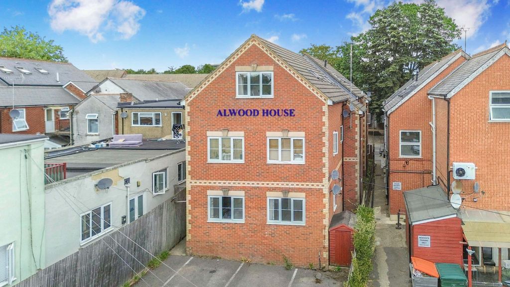 Property photo 1 of 7 5366110