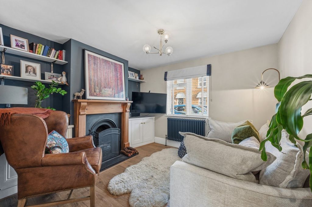 Property photo 2 of 15