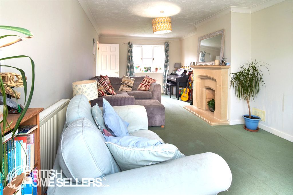 Property photo 2 of 17 Picture No. 26