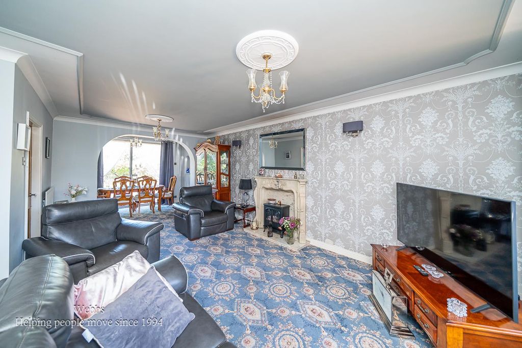Property photo 2 of 27 Webbs-1.Jpg
