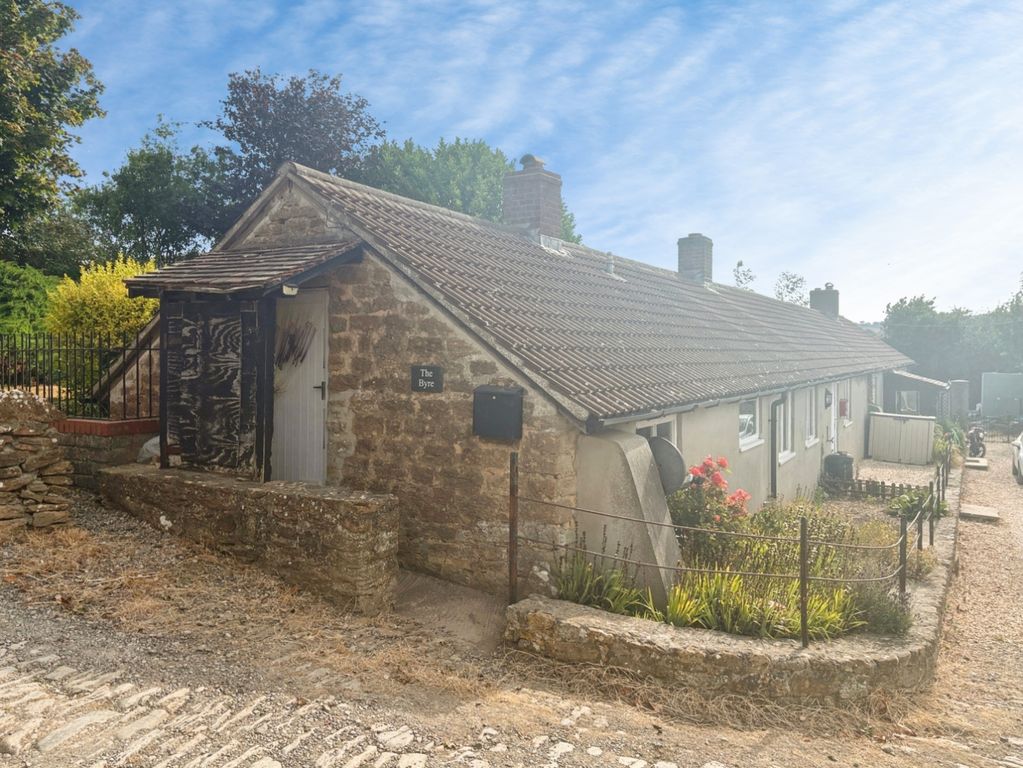 Property photo 1 of 8 Pbox-Img.Jpg