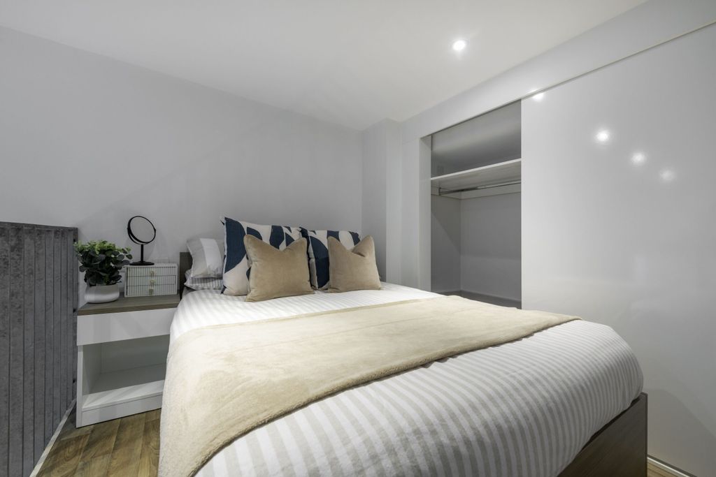 Property photo 1 of 8 Mezzanine3-Scaled.Jpg