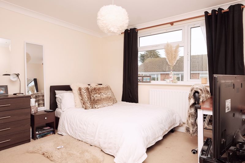 Property photo 1 of 11 Bedroom