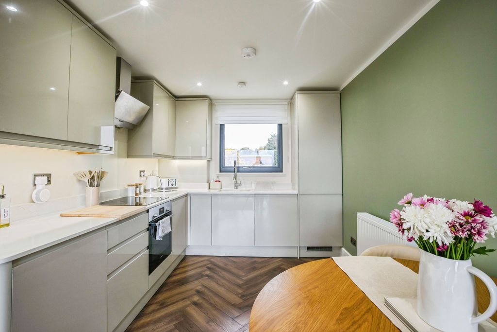 Property photo 3 of 17 Open Plan Living