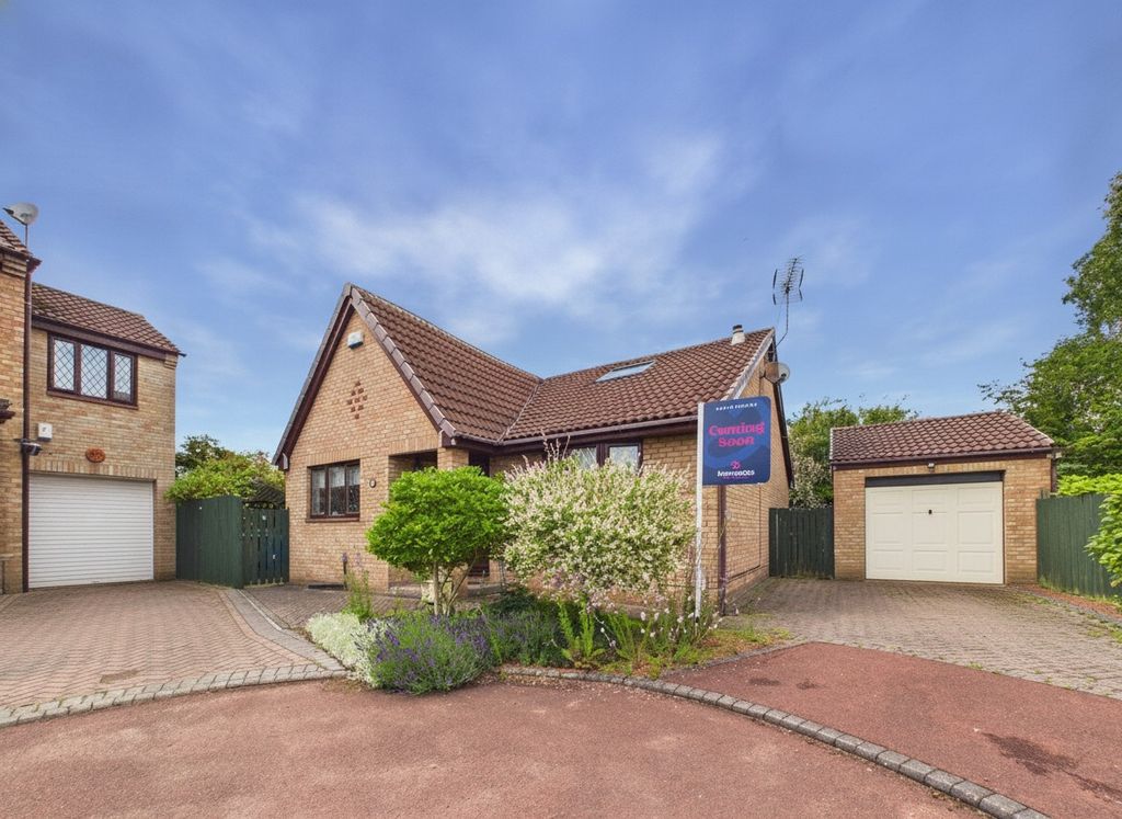 Property photo 1 of 20 5142640