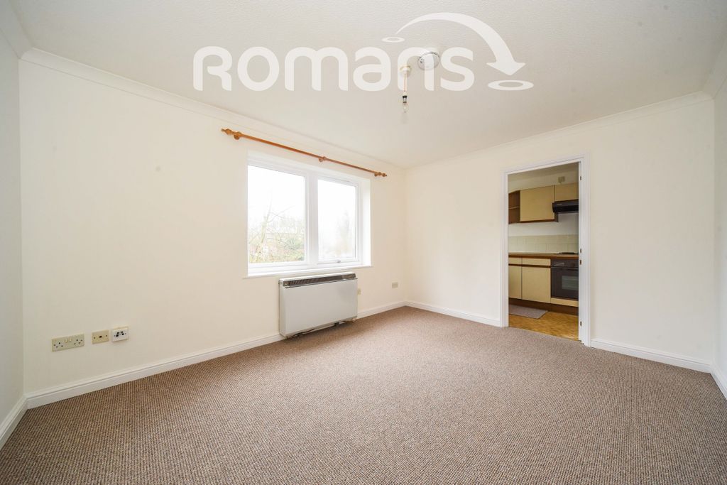 Property photo 3 of 10 9866855A-5B9A-Ec11-B