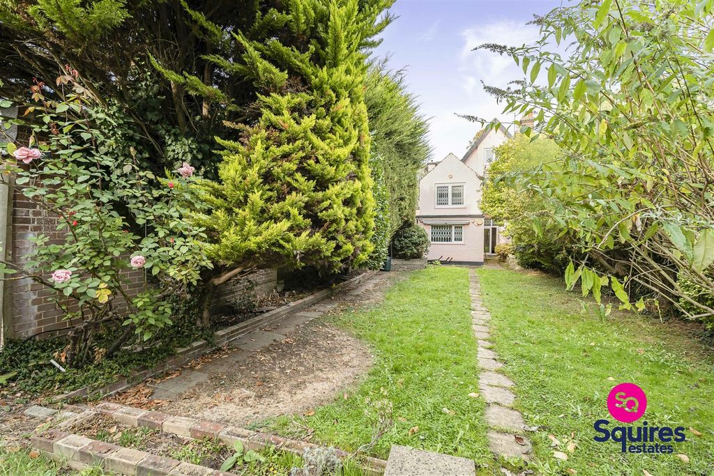 Property photo 1 of 25