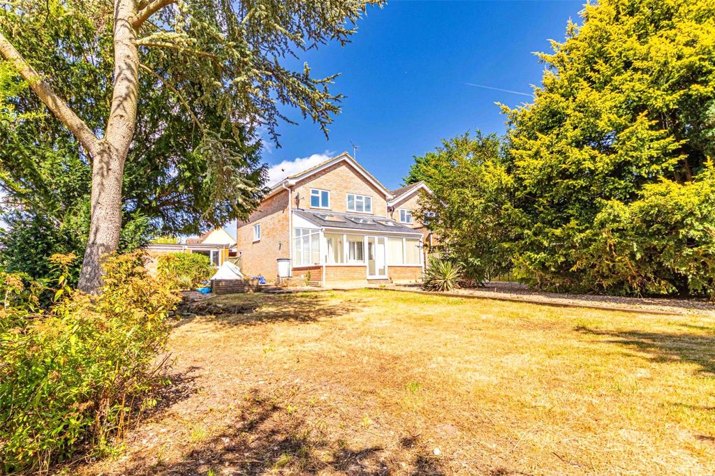 Property photo 3 of 17 Photo