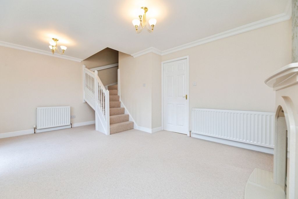 Property photo 2 of 17 Pbox-Img.Jpg