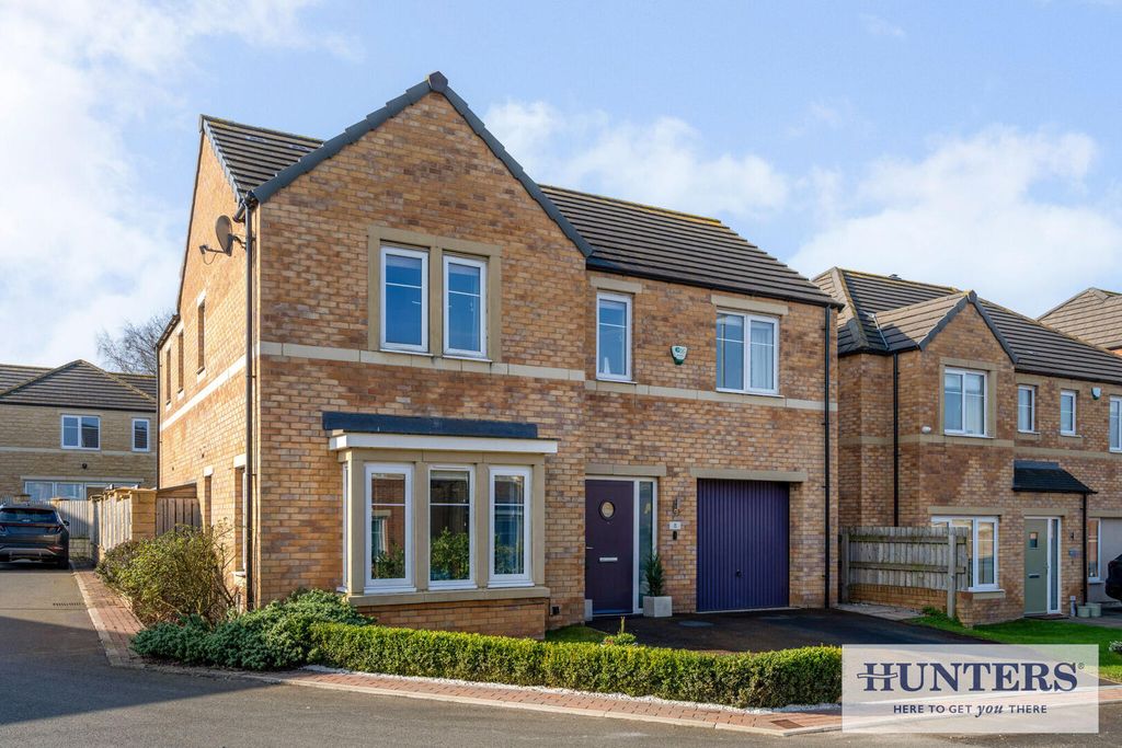 Property photo 1 of 26 Front (Exterior)