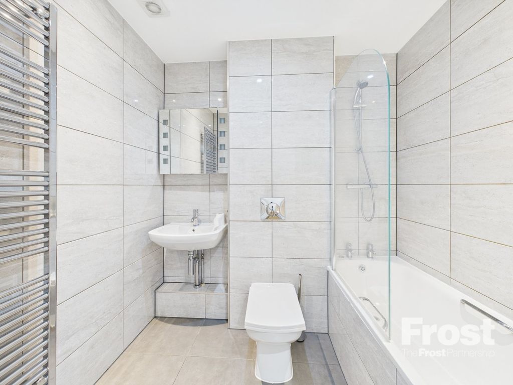 Property photo 2 of 5 Picture No. 04